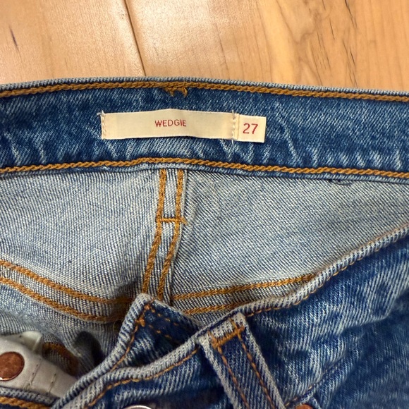 New without tags. Levis Wedige 27 - Picture 4 of 4